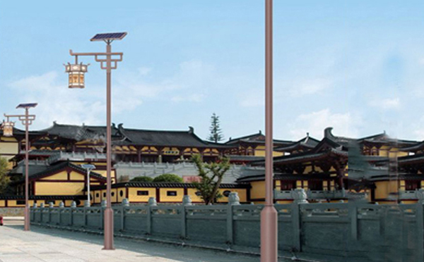 抗风型河南太阳能路灯：保障稳定照明不受风害