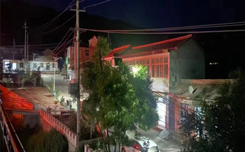 河南太阳能路灯在暴雪天气下的应对策略